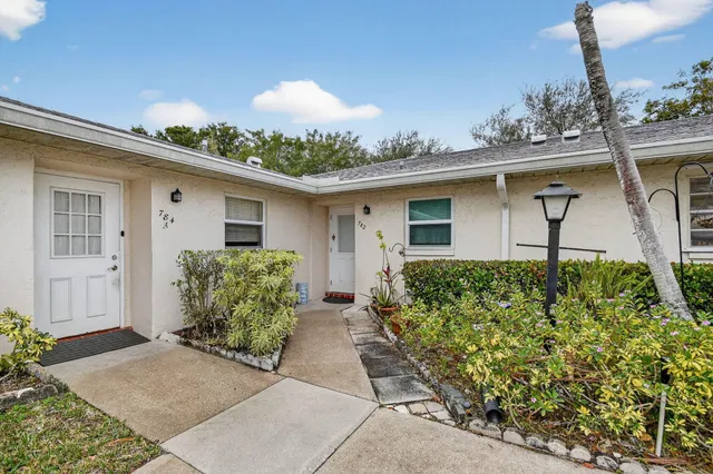 Residence photo 9