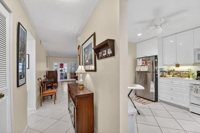 Residence photo 13