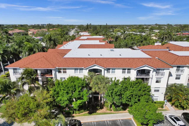Residence photo 2