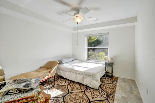 Residence photo 34