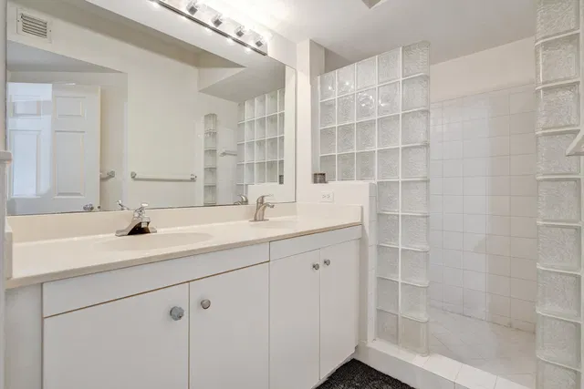 Residence photo 40