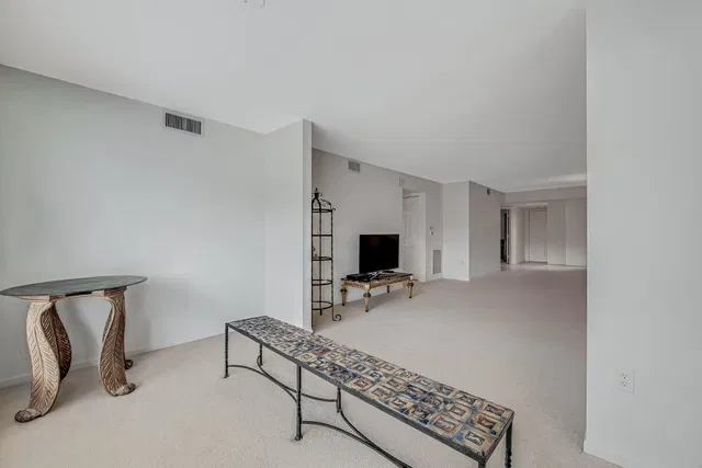  Unit 208 photo 15