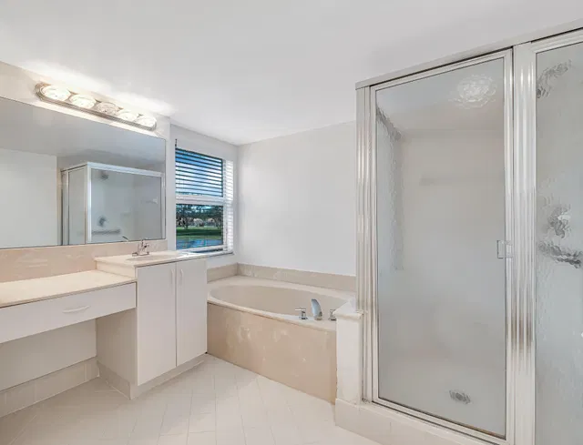  Unit 208 photo 29