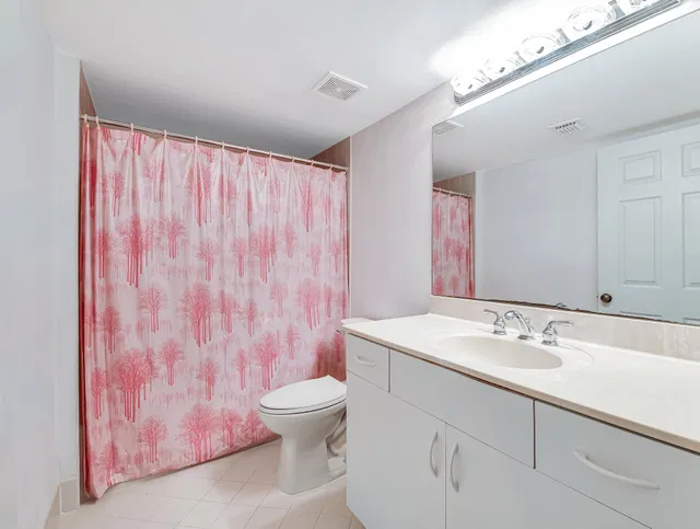  Unit 208 photo 32