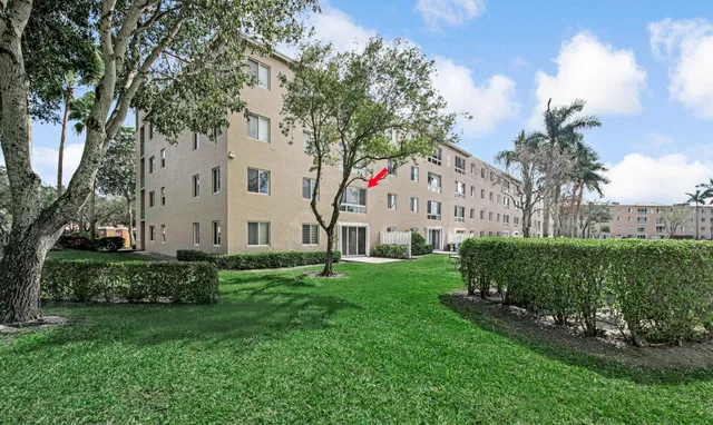  Unit 208 photo 41