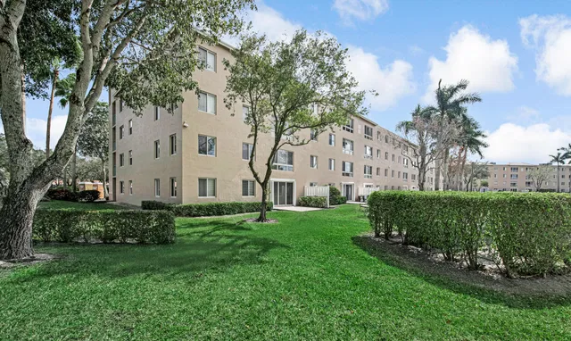  Unit 208 photo 42
