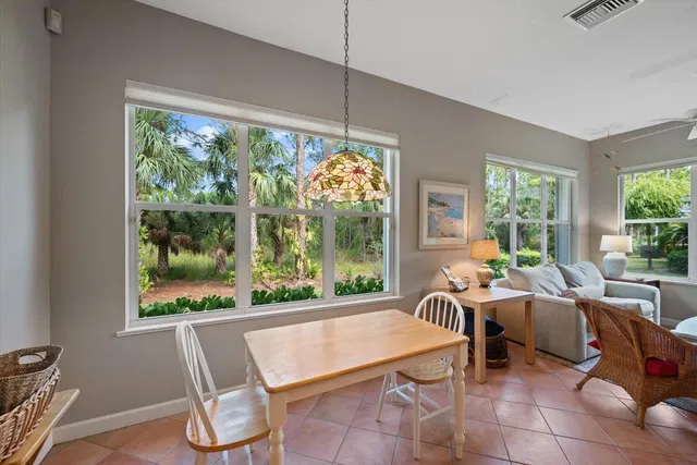 Willoughby Golf Club Residence photo 16