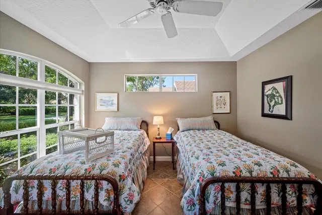 Willoughby Golf Club Residence photo 22