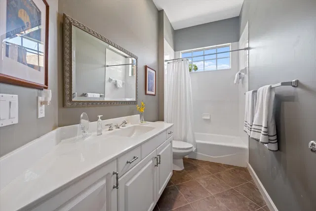 Willoughby Golf Club Residence photo 23