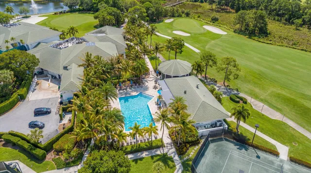 Willoughby Golf Club Residence photo 31