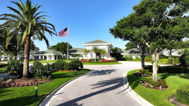 Willoughby Golf Club Residence photo 35