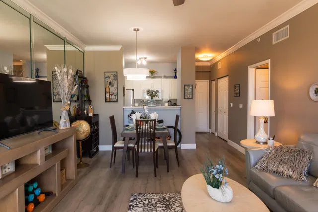 The Tower Condominium at Cityplace Unit 1008 photo 5