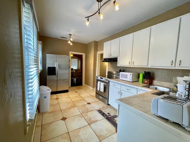 West Palm Beach Unit Sfh With A Detached Apt. photo 10