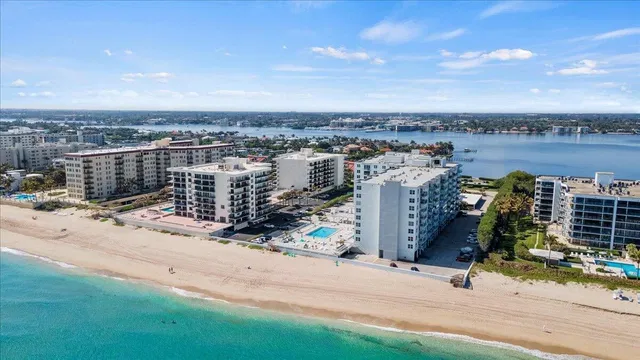 The Patrician of Palm Beach Unit 812 photo 3