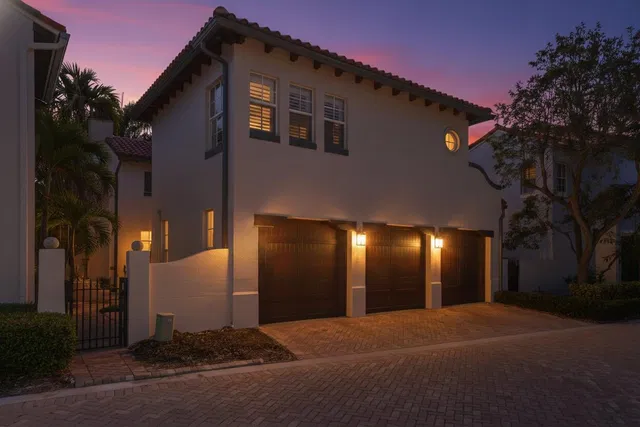 Palm Trail Delray Beach Residence photo 3