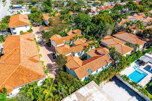 Palm Trail Delray Beach Residence photo 42