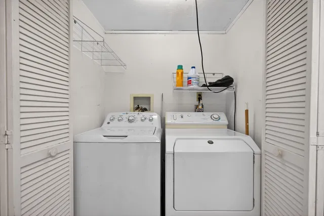 Unit 19c photo 2