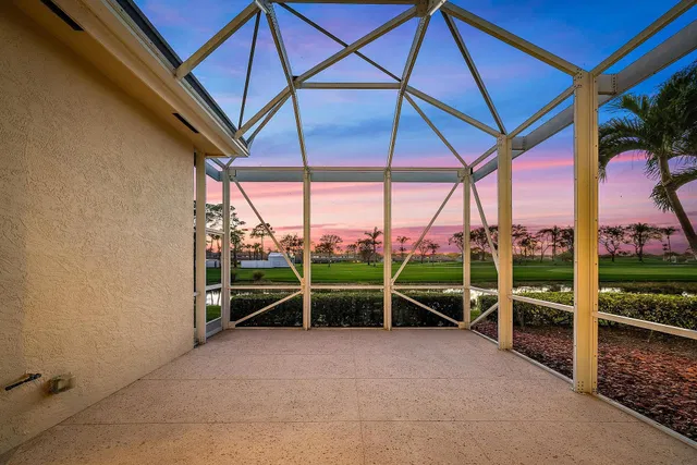PGA National Palm Beach Gardens Residence photo 42