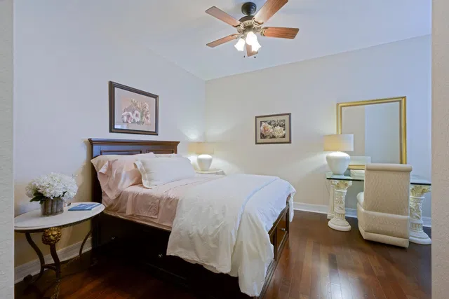 Unit 103 photo 14