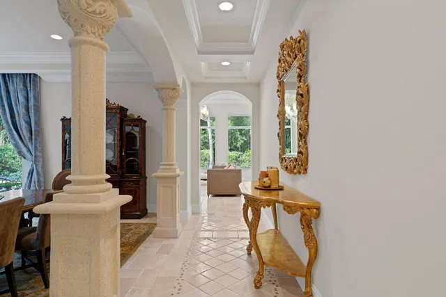 Residence photo 10