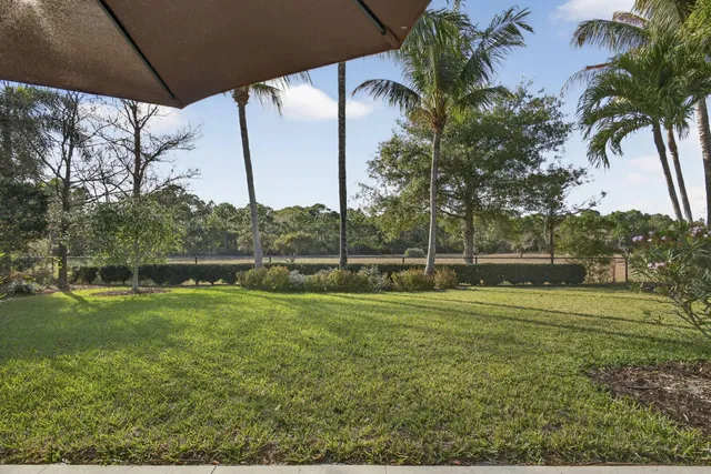 Mallory Creek Abacoa Residence photo 32