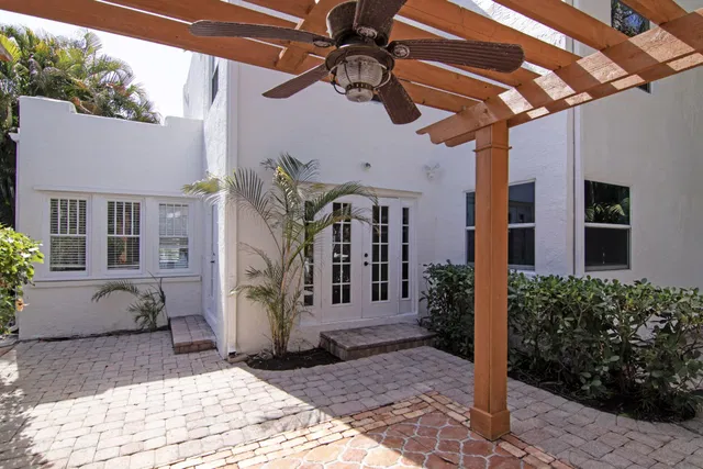 Old Northwood Residence photo 6