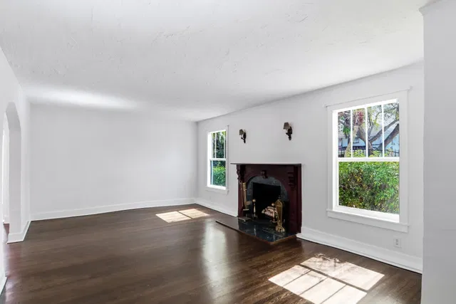 Old Northwood Residence photo 9