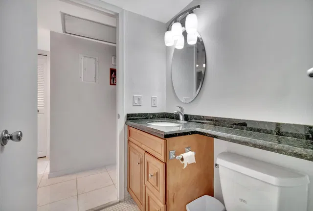 Residence photo 36