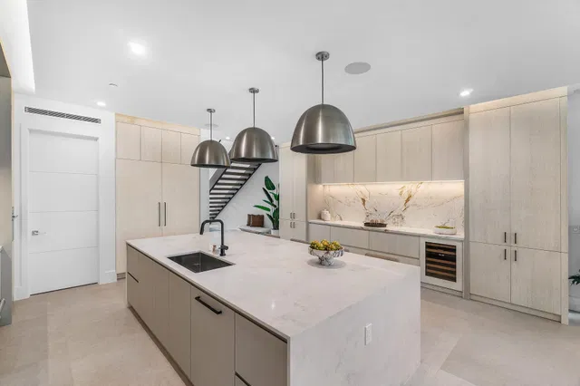 Palm Trail Delray Beach Residence photo 10