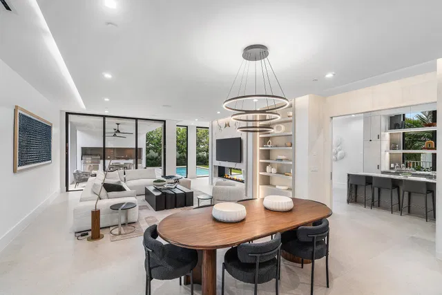 Palm Trail Delray Beach Residence photo 16