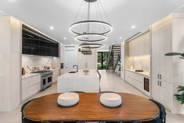 Palm Trail Delray Beach Residence photo 18