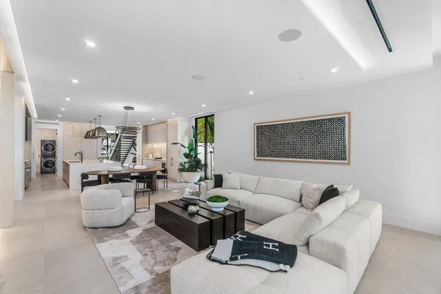 Palm Trail Delray Beach Residence photo 21