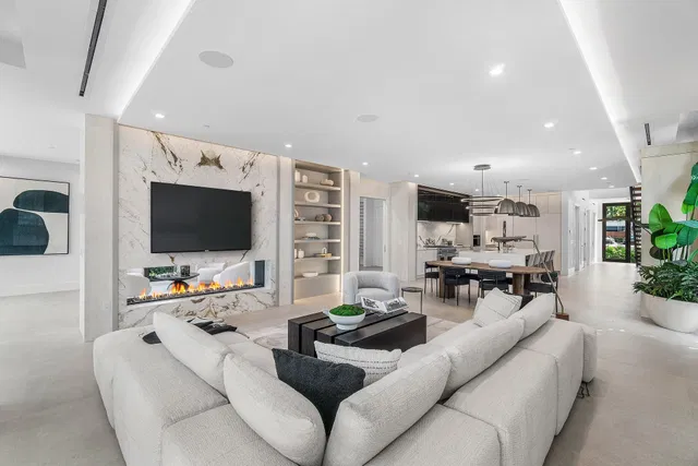 Palm Trail Delray Beach Residence photo 22