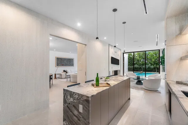 Palm Trail Delray Beach Residence photo 26