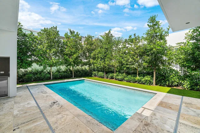 Palm Trail Delray Beach Residence photo 32