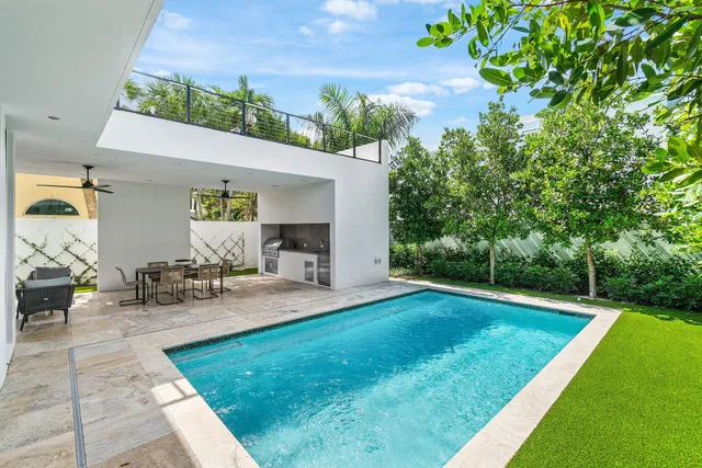 Palm Trail Delray Beach Residence photo 33