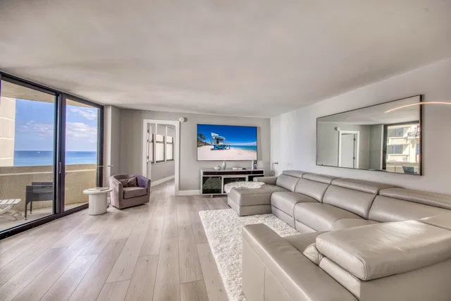 Singer Island Unit B-15d photo 4