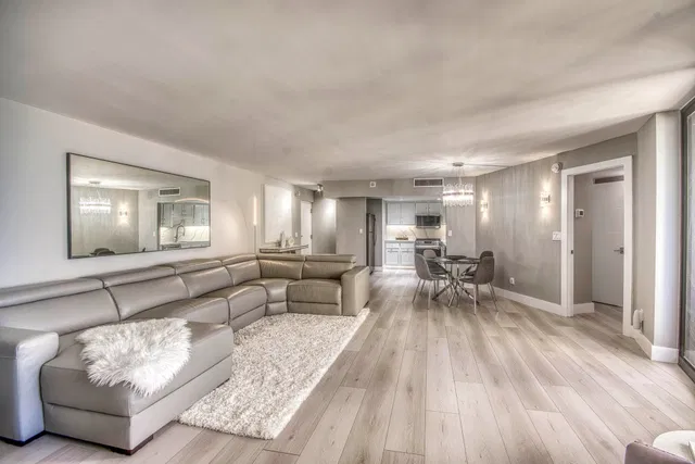Singer Island Unit B-15d photo 6
