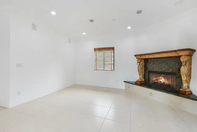 West Palm Beach Residence photo 8