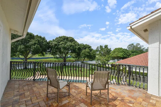 West Palm Beach Residence photo 19