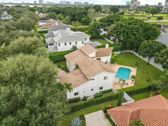 West Palm Beach Residence photo 38