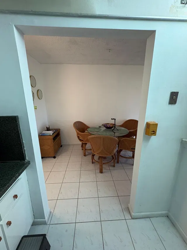  Unit C photo 15