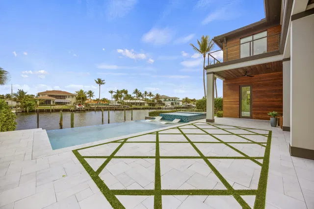 Village of North Palm Beach Residence photo 29