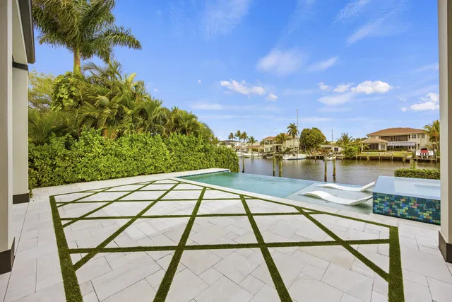 Village of North Palm Beach Residence photo 30