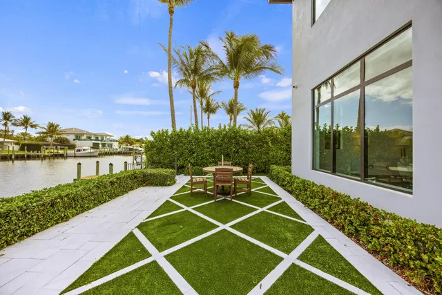 Village of North Palm Beach Residence photo 36