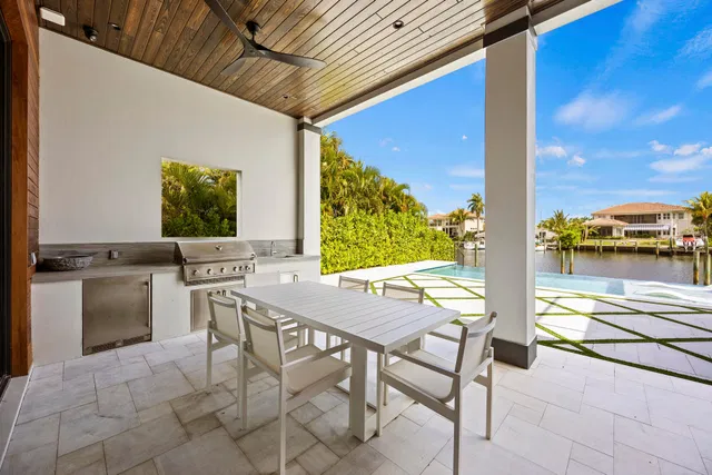 Village of North Palm Beach Residence photo 38