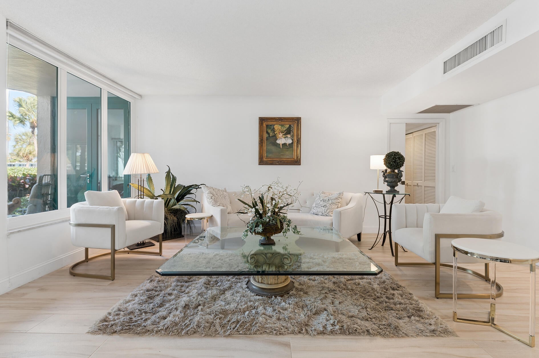 Mizner Court Unit 102 photo 3