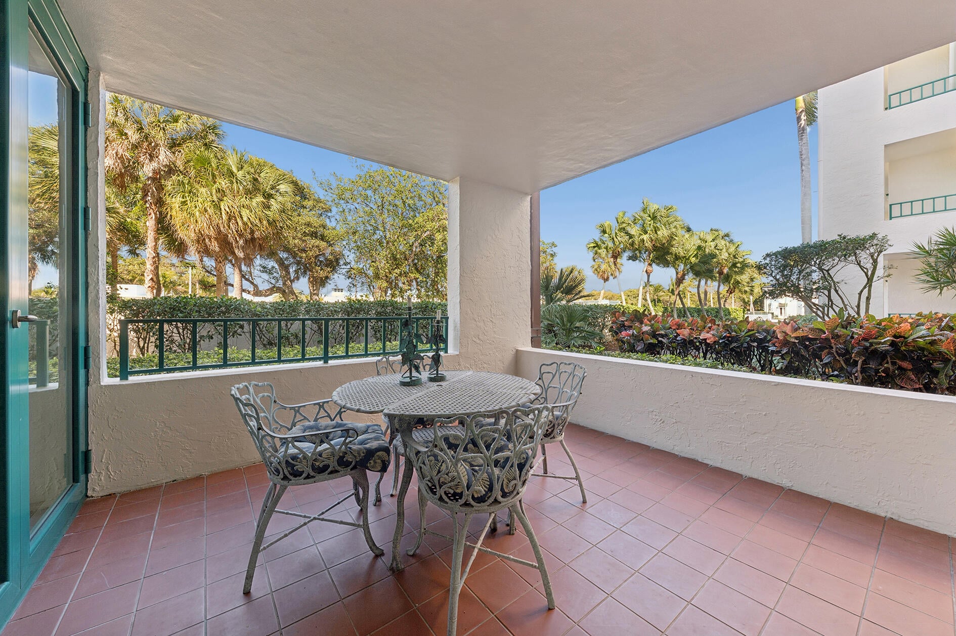 Mizner Court Unit 102 photo 17