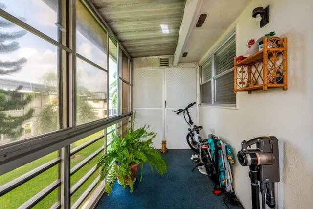 Residence photo 27
