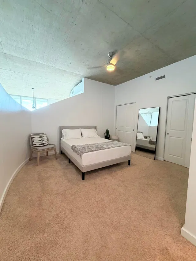 The Edge Unit 308 photo 27